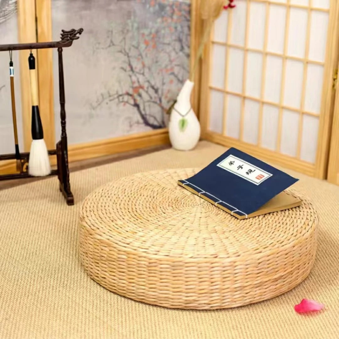 coussin-de-sol-tatami-seat-ready-to-relax